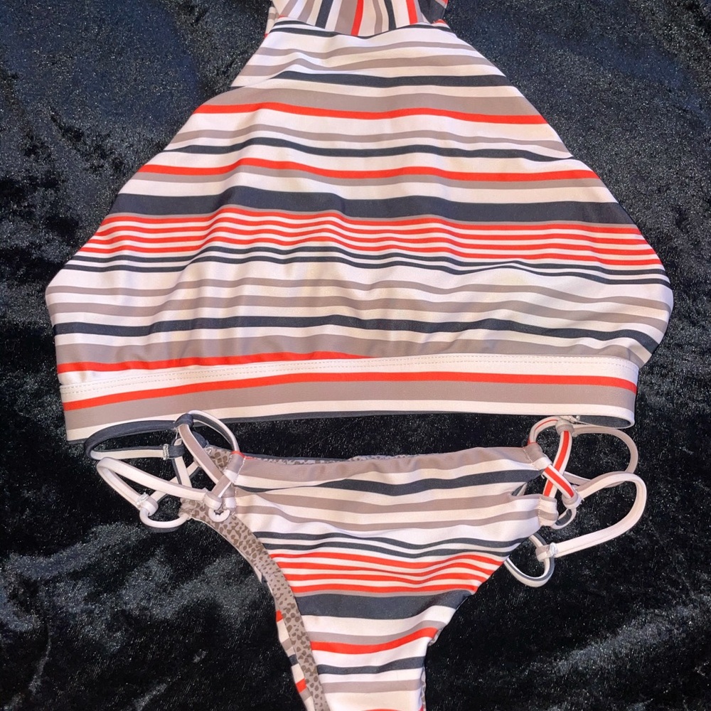 Acacia retro stripe set medium
